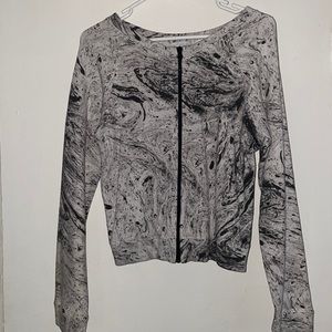 Koral activewear marble pattern
